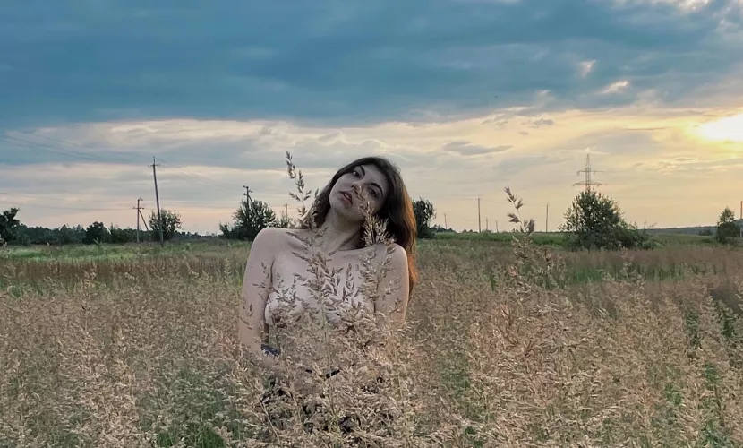 I really love to make a nudes in nature😍 [F]