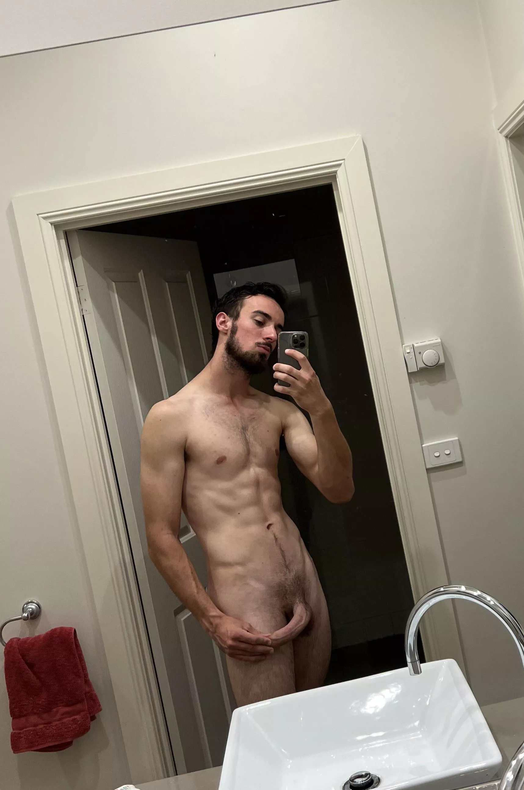 I saw you staring. So here’s a photo for you 😜