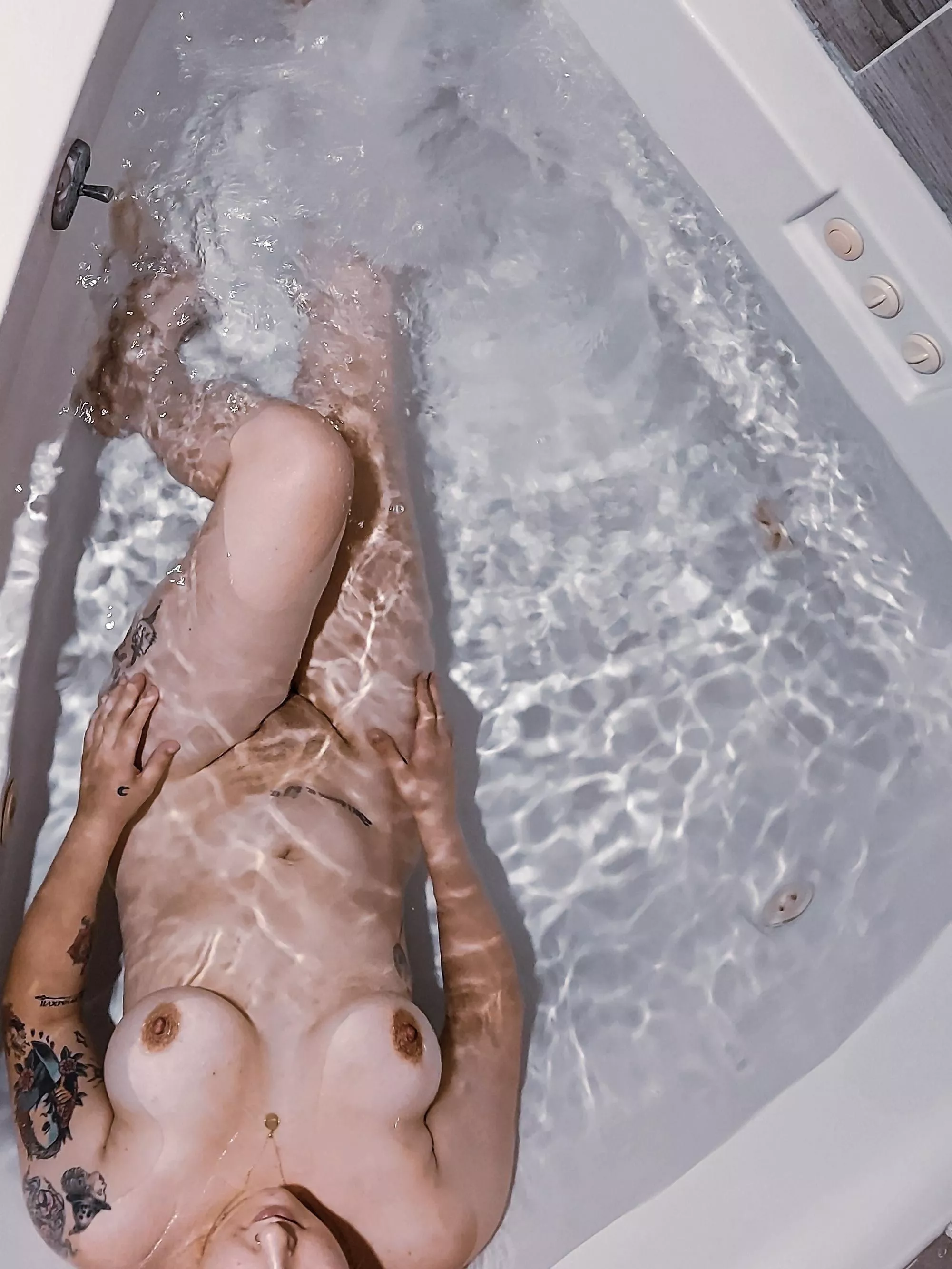 I want to be the naughtiest mom alive