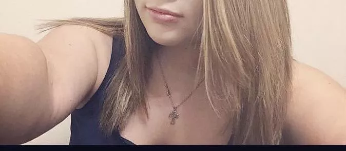 I want to make a man cheat…..Must show pics proving they have a wife 😉