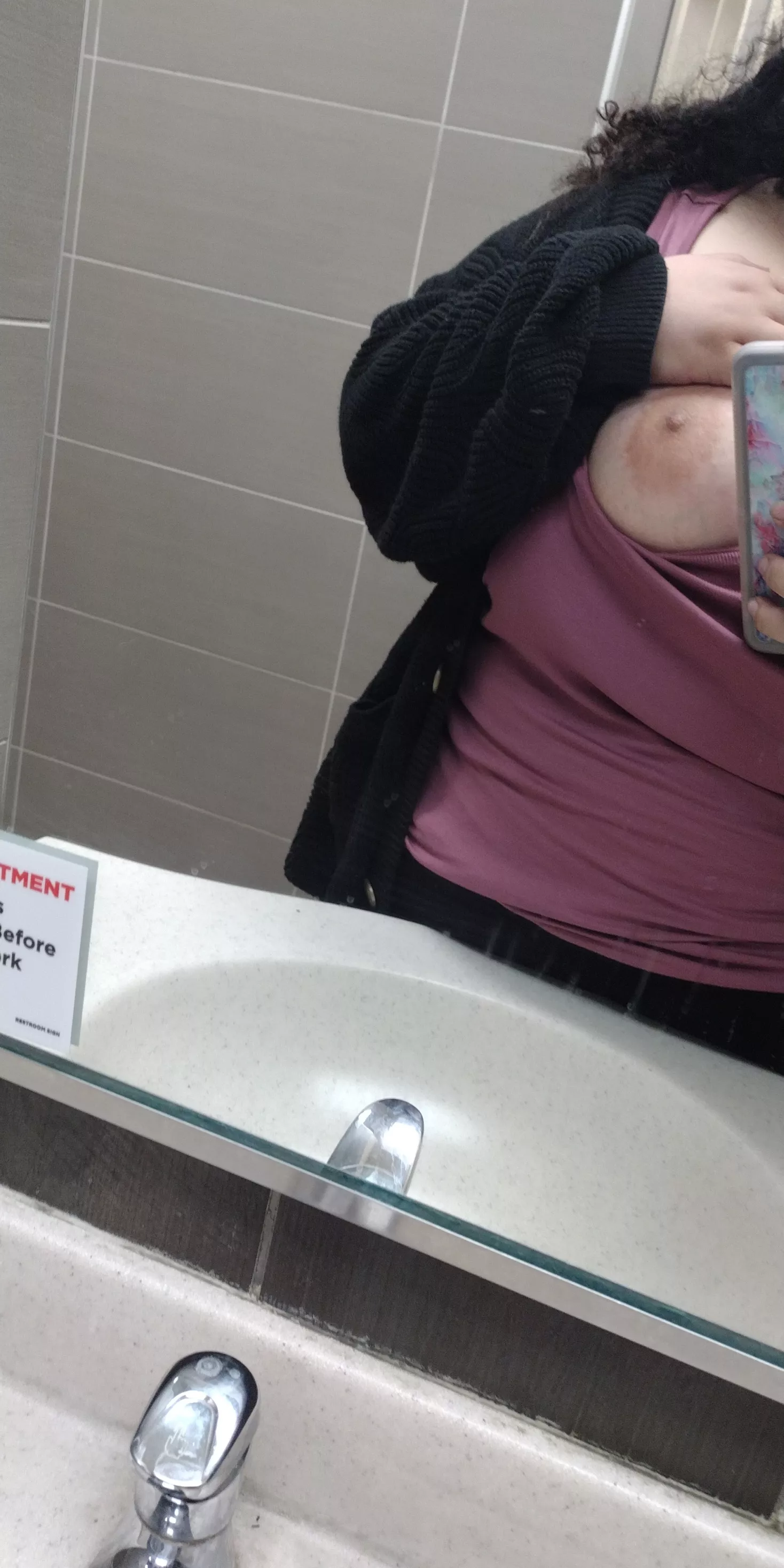 I was hoping no one came in👀👀 who's up now