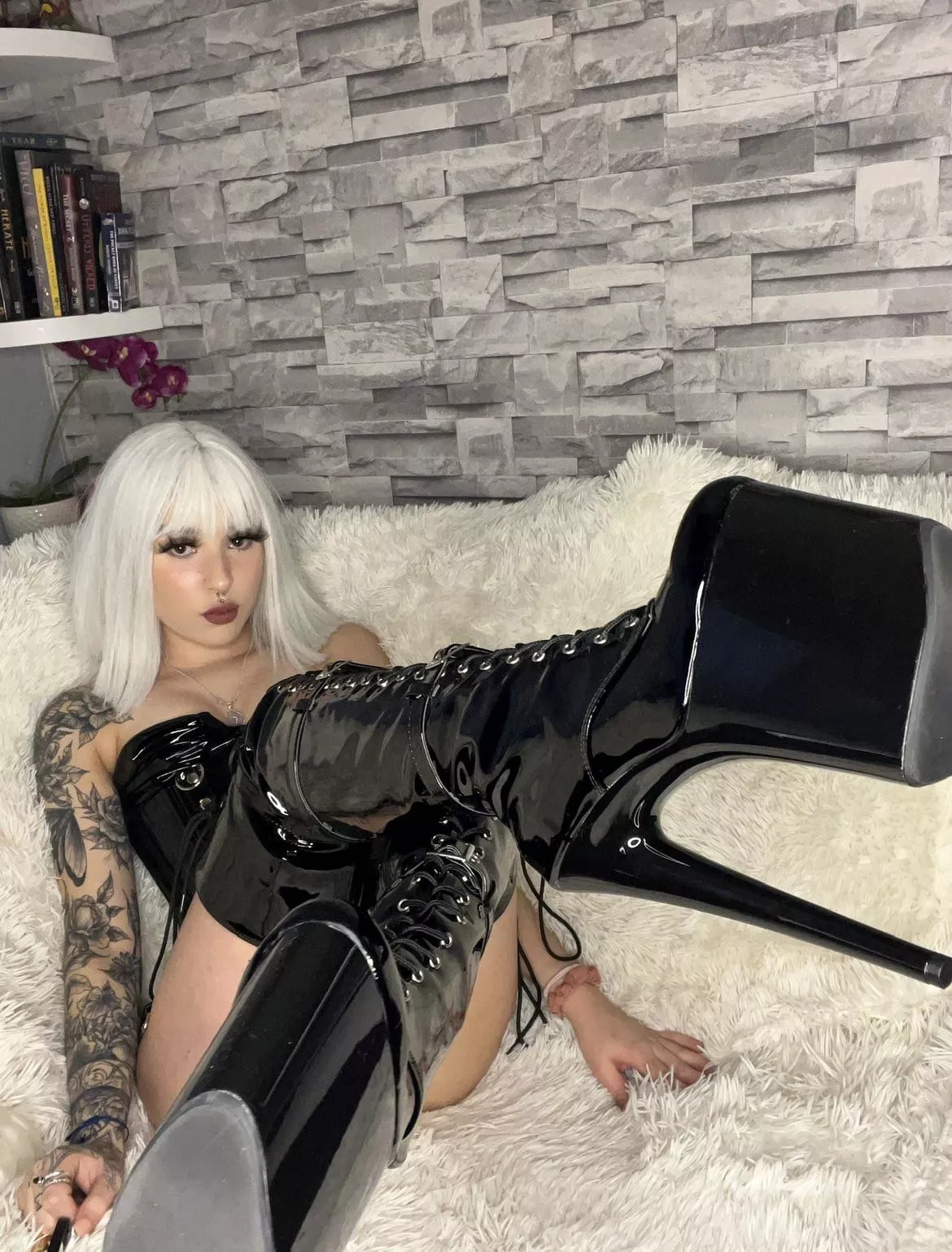 I will gladly make you gag on my heel [domme]