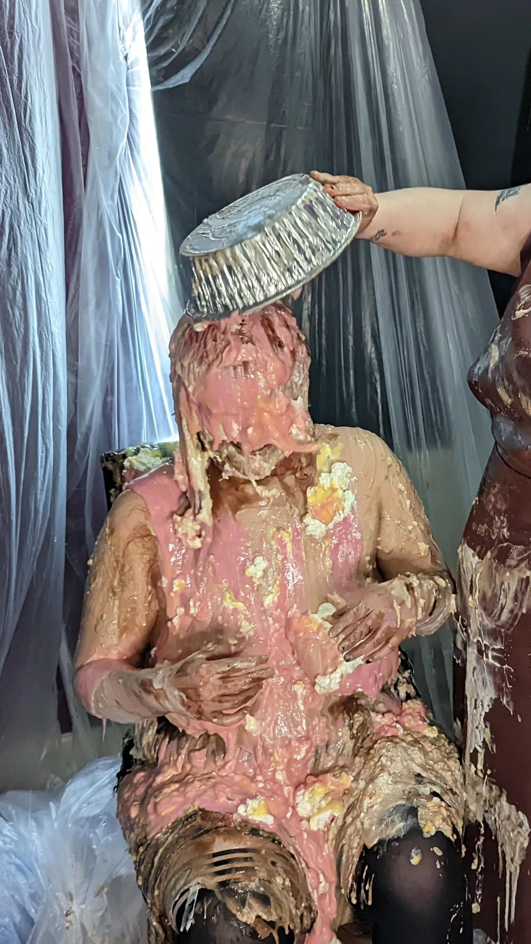 I won 2 award today at Messtival in the UK! one of them was for best reaction with this scene!!