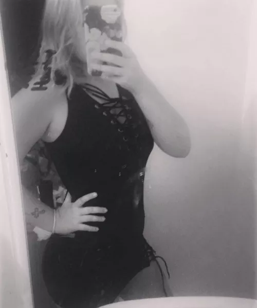 I wore this in public once 👀