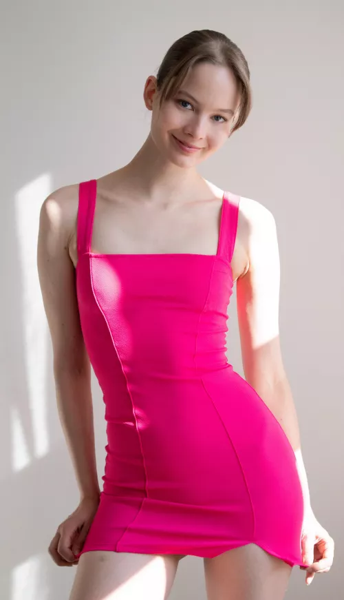 I’d go on a date in this dress [f]