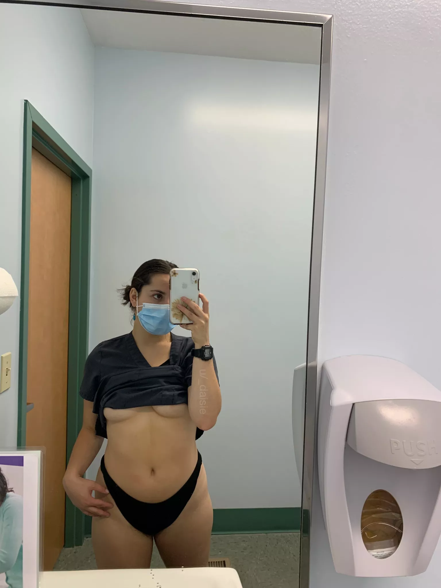 if i sent you this, would you come fuck me at work?