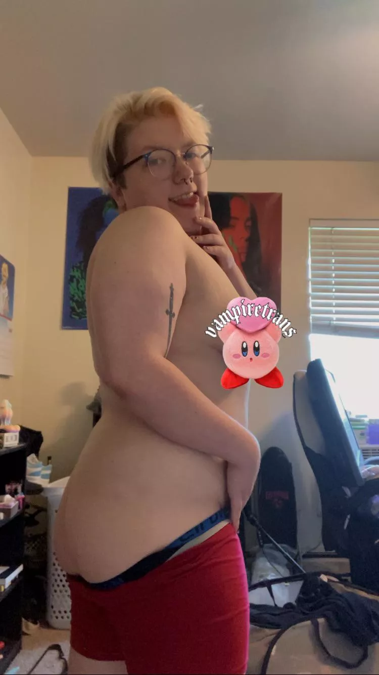 if u have a crush on me u legally have to tell me 😡🔪