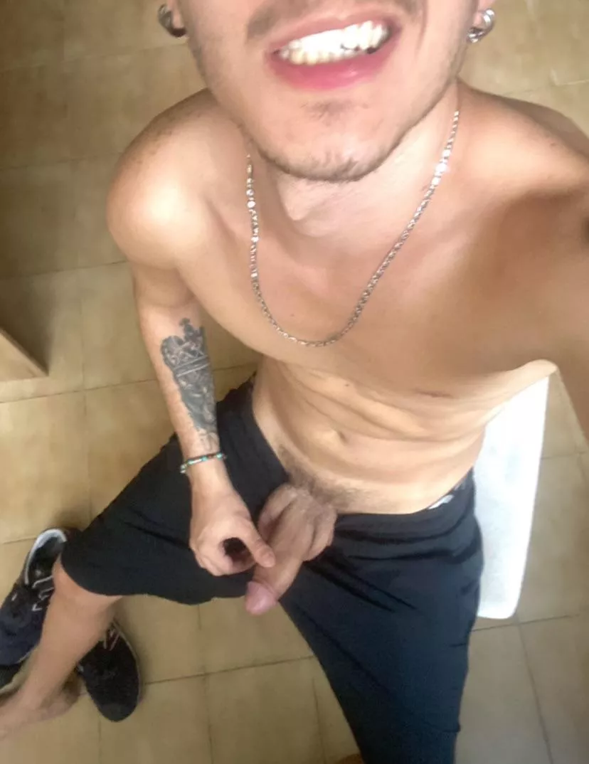 if u like to suck now its your chance 😎