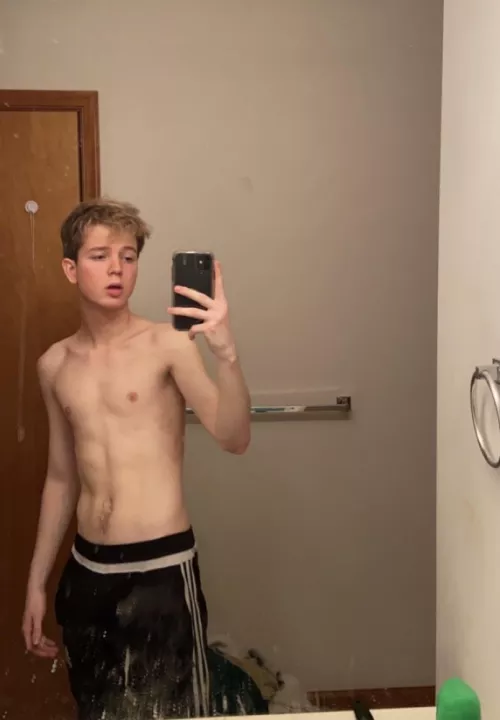 If you roll my blunts I’ll suck your dick