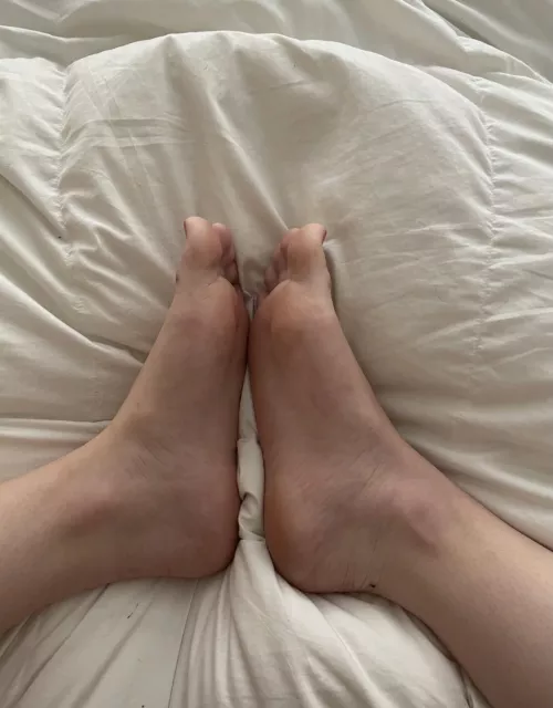 Iβll let you worship my perfect feet while I ignore you - if you beg for it