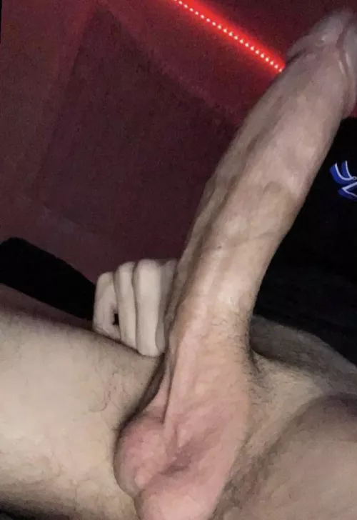 I’ll send more in the DMs😈