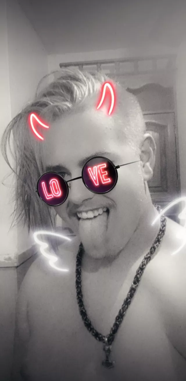 im 19yo and im just startin to feel better bout myself