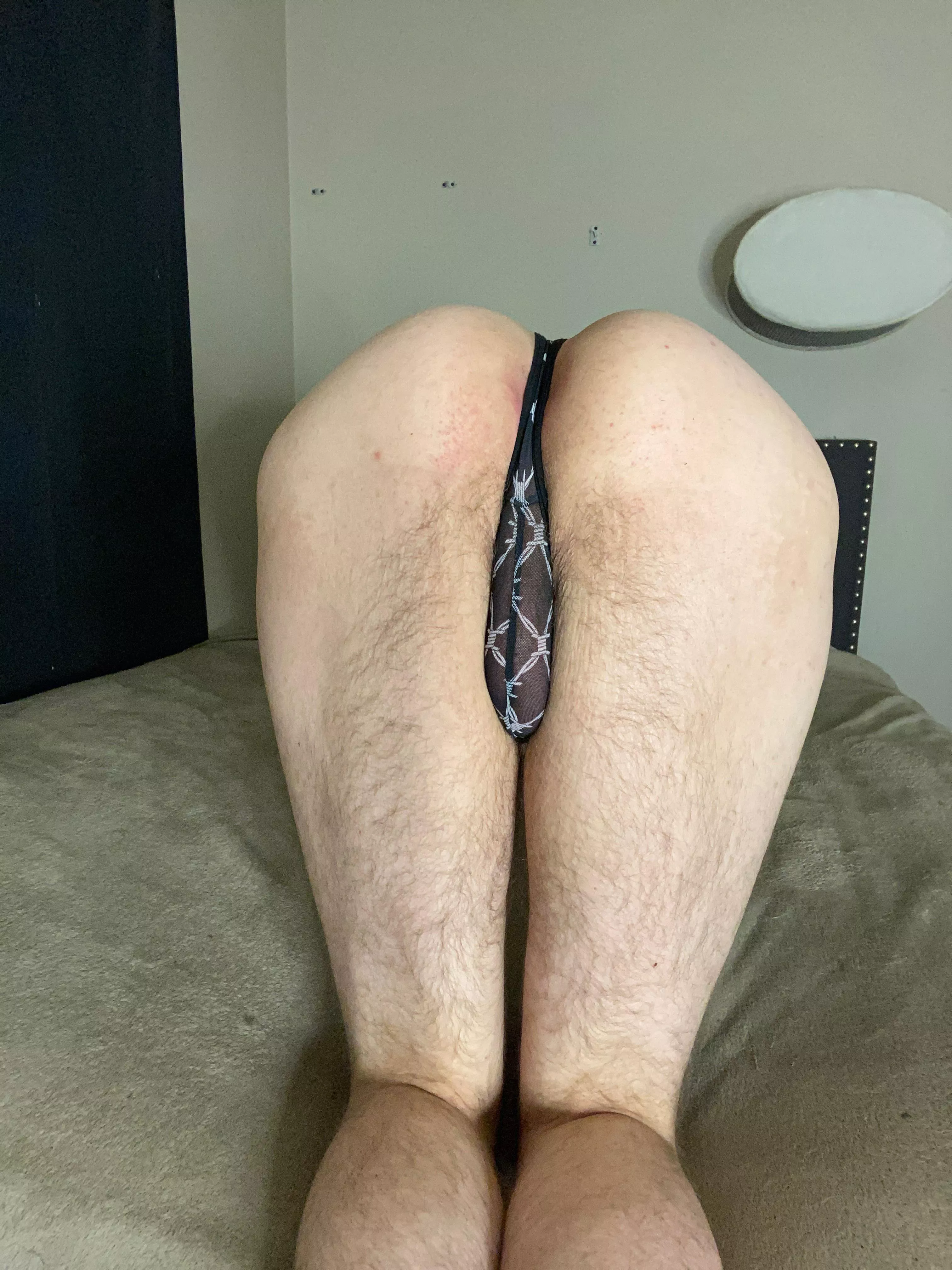 I’m 6 foot 6. Would you clap my cheeks?