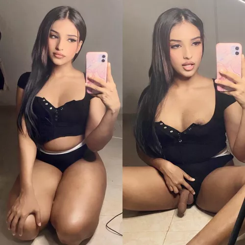 Iβm a shy girl with a shecock