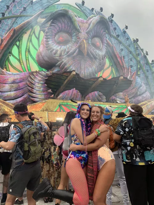 I’m a slut for edc 😈