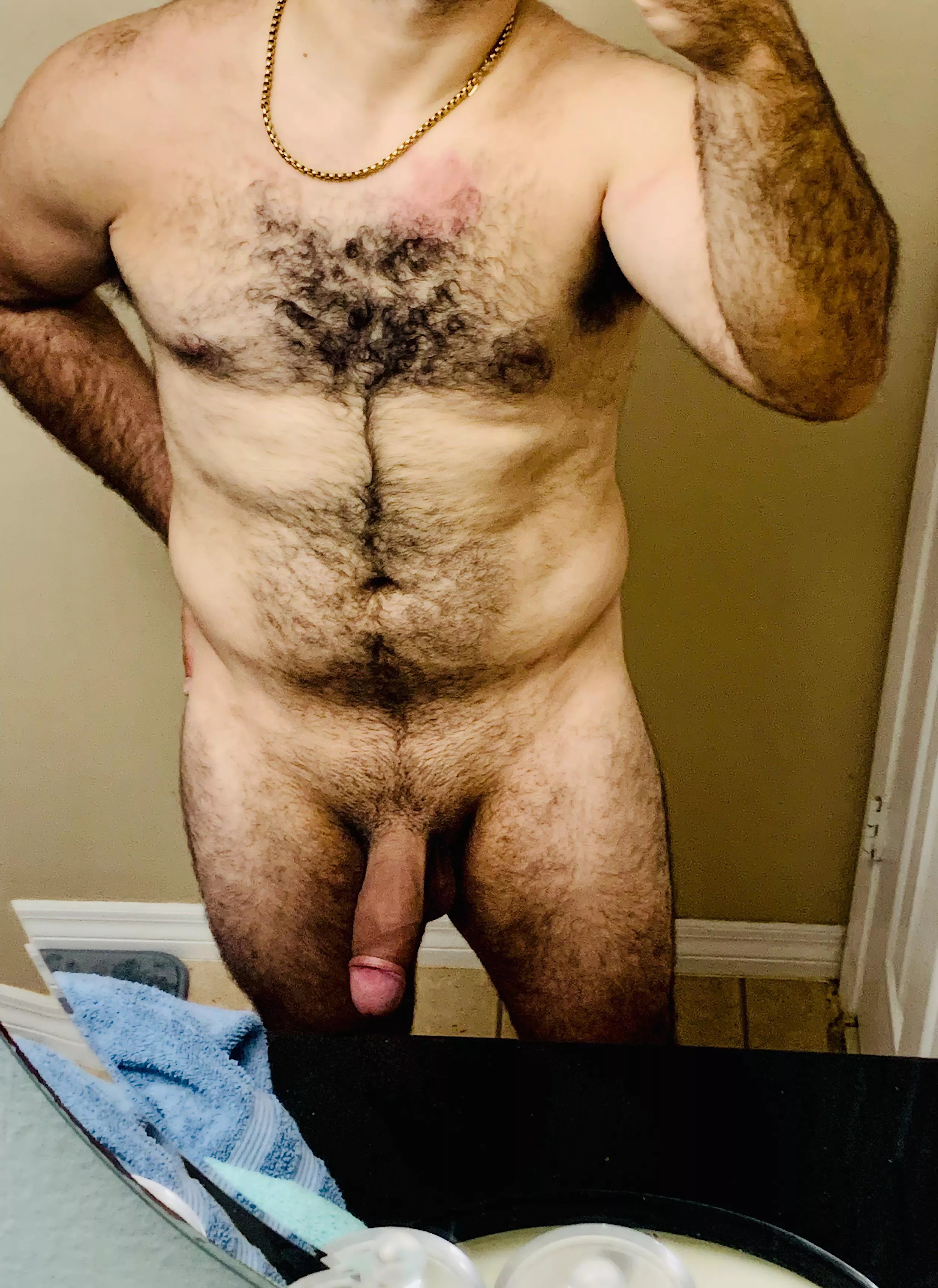 Im back. Hope you dont mind my cock trimmed. Enjoy hotties.