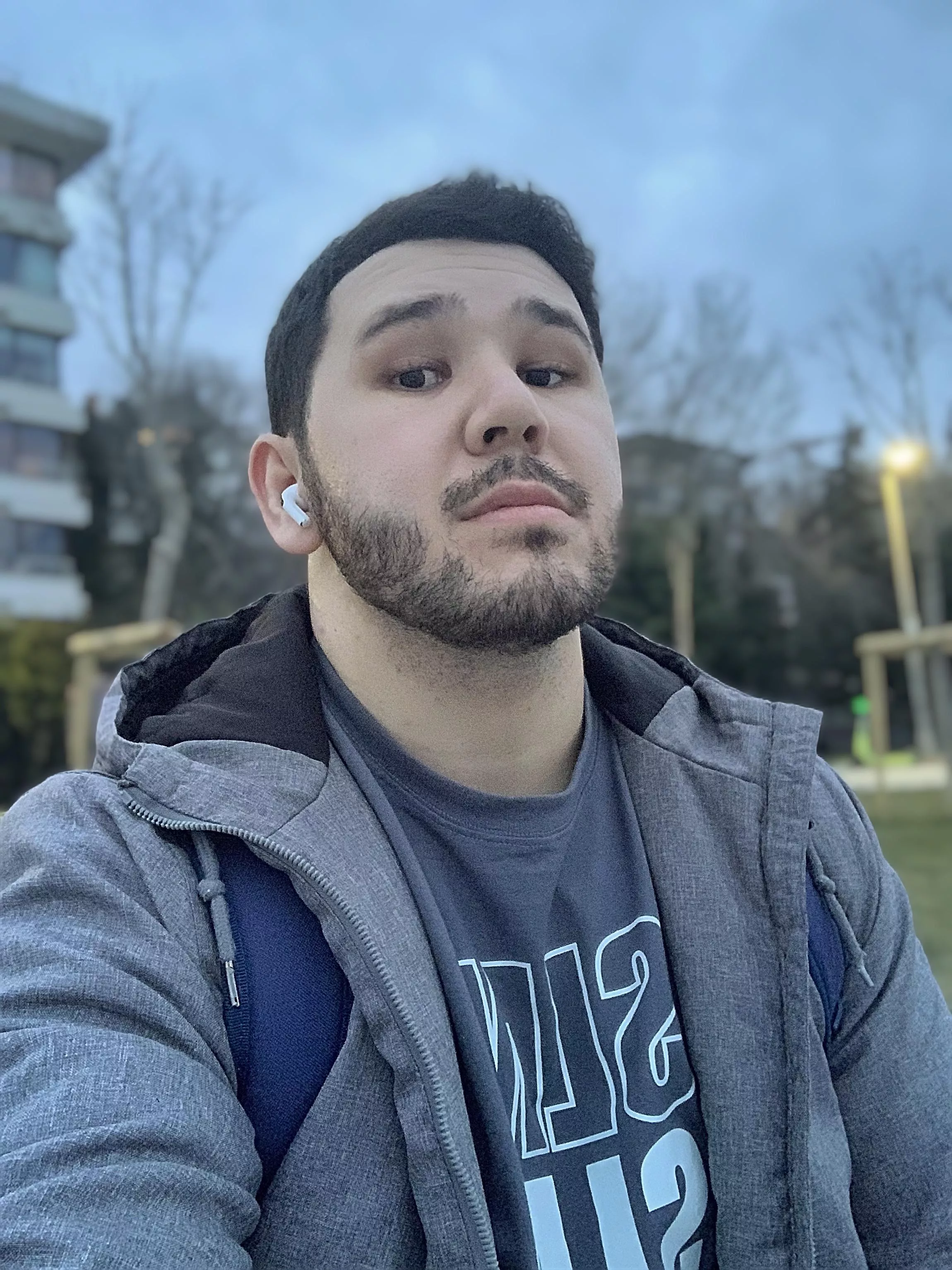 I’m genuinely happy being single, but some days I feel lonely. Today is that day.