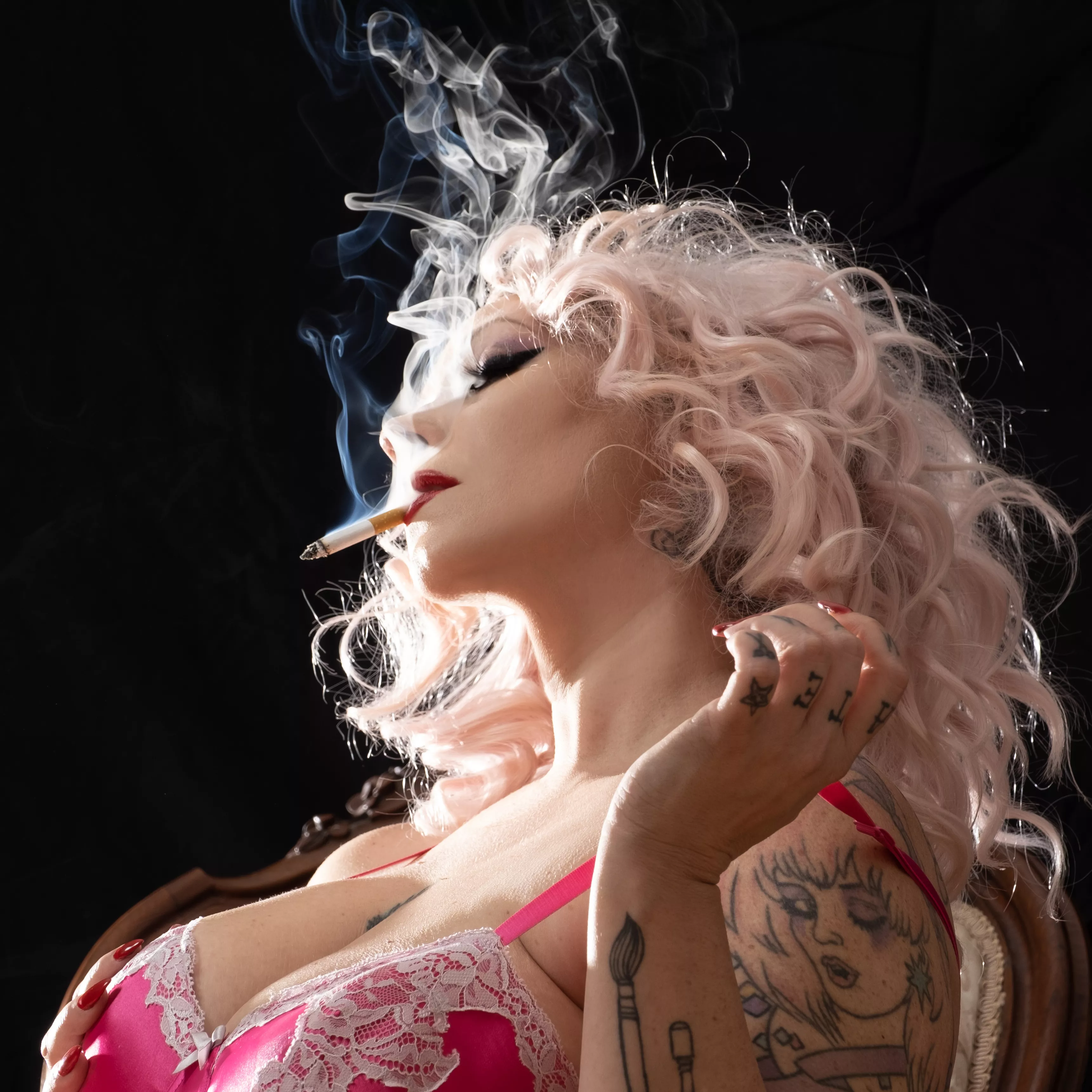 I'm getting REALLY good at taking smoking pics!