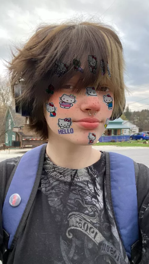 i’m letting you know, i’m letting you go, i want your bestfriend ! <3