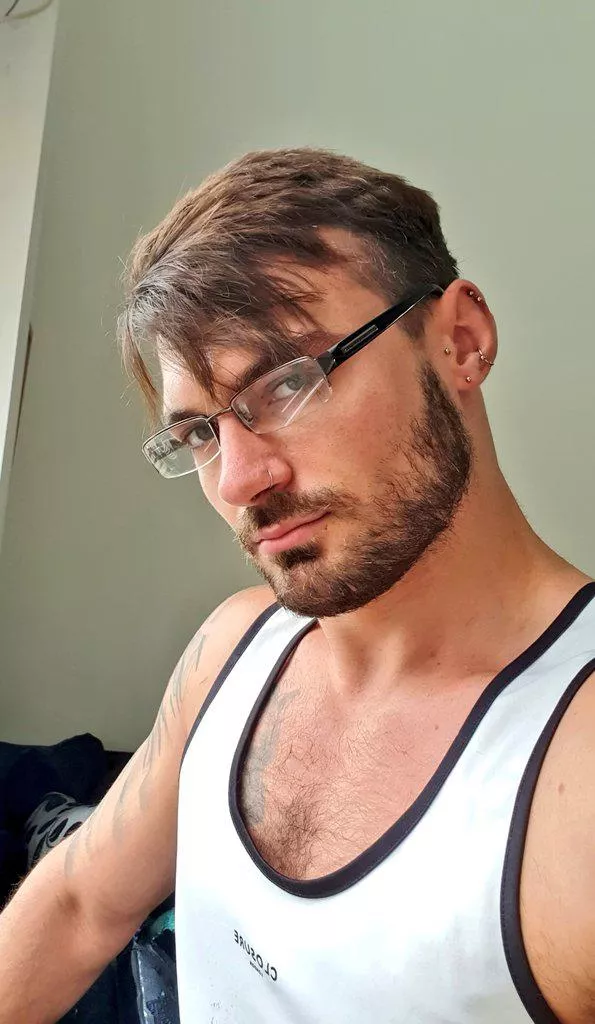 I'm nearly 32 - help D: I'm nearly 32 - help D: