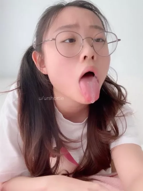 I'm ready for your cum, daddy 🎀