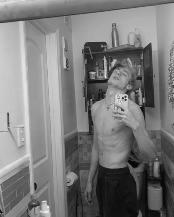 I’m roi, I’m new here;)