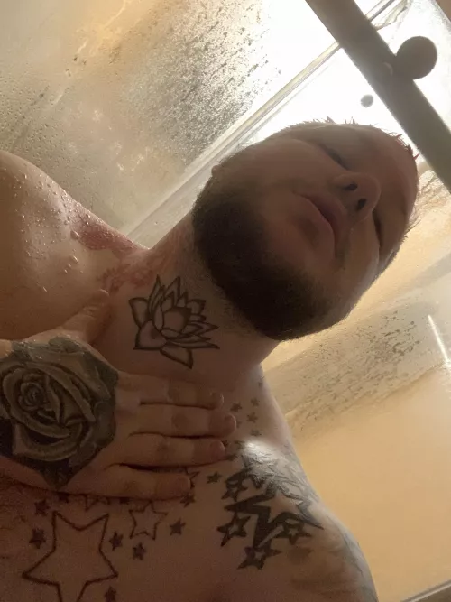 Iām sick and need some dead by daylight friends