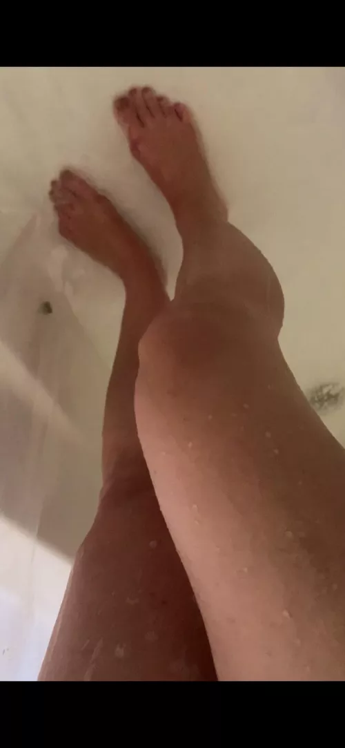 I’m so wet right now….