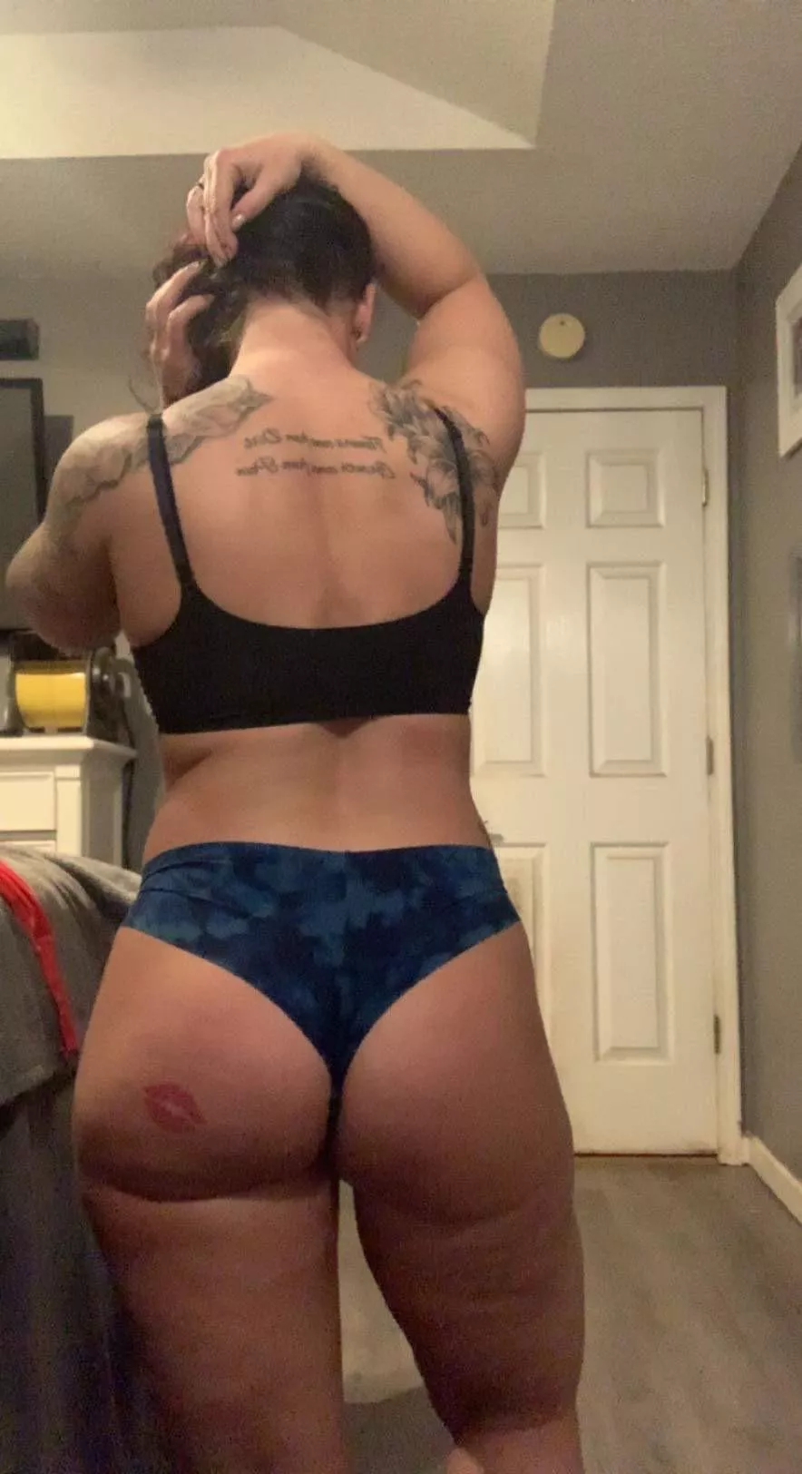 I’m still looking for my next lucky fan to fuck. (32f)