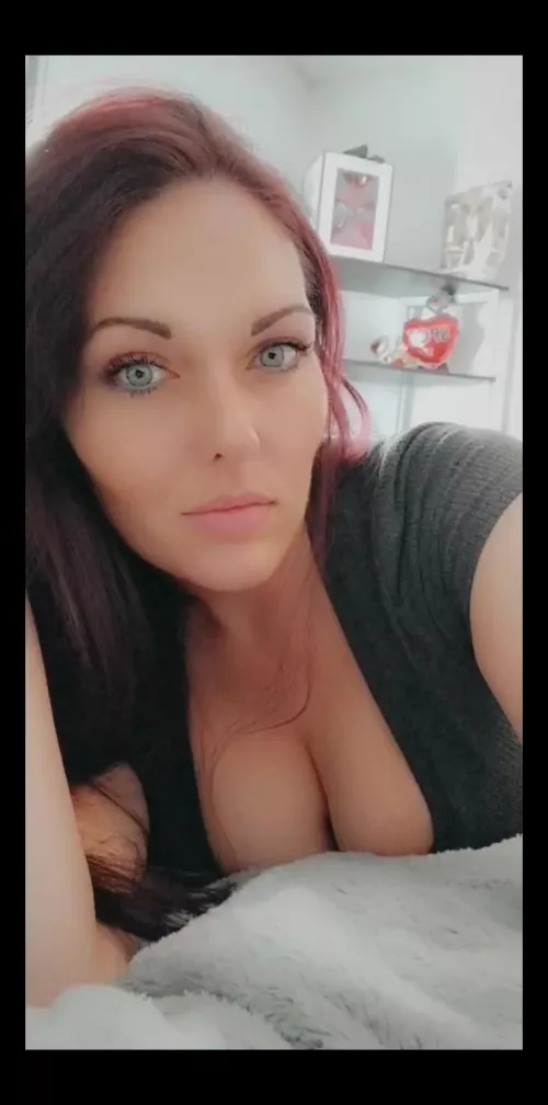 I'm thinking you should come and play with me 😏