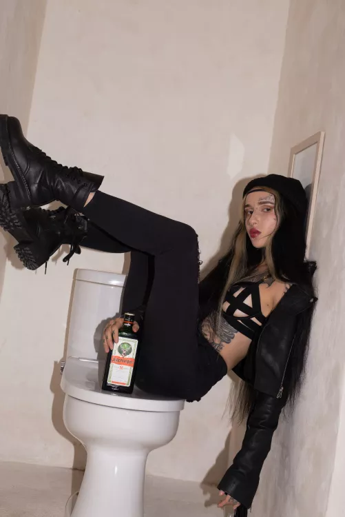 Imagine that we are alone here) What will you do with me? 😮‍💨