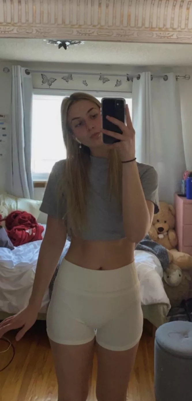 IRTR White shorts 🥵🥵