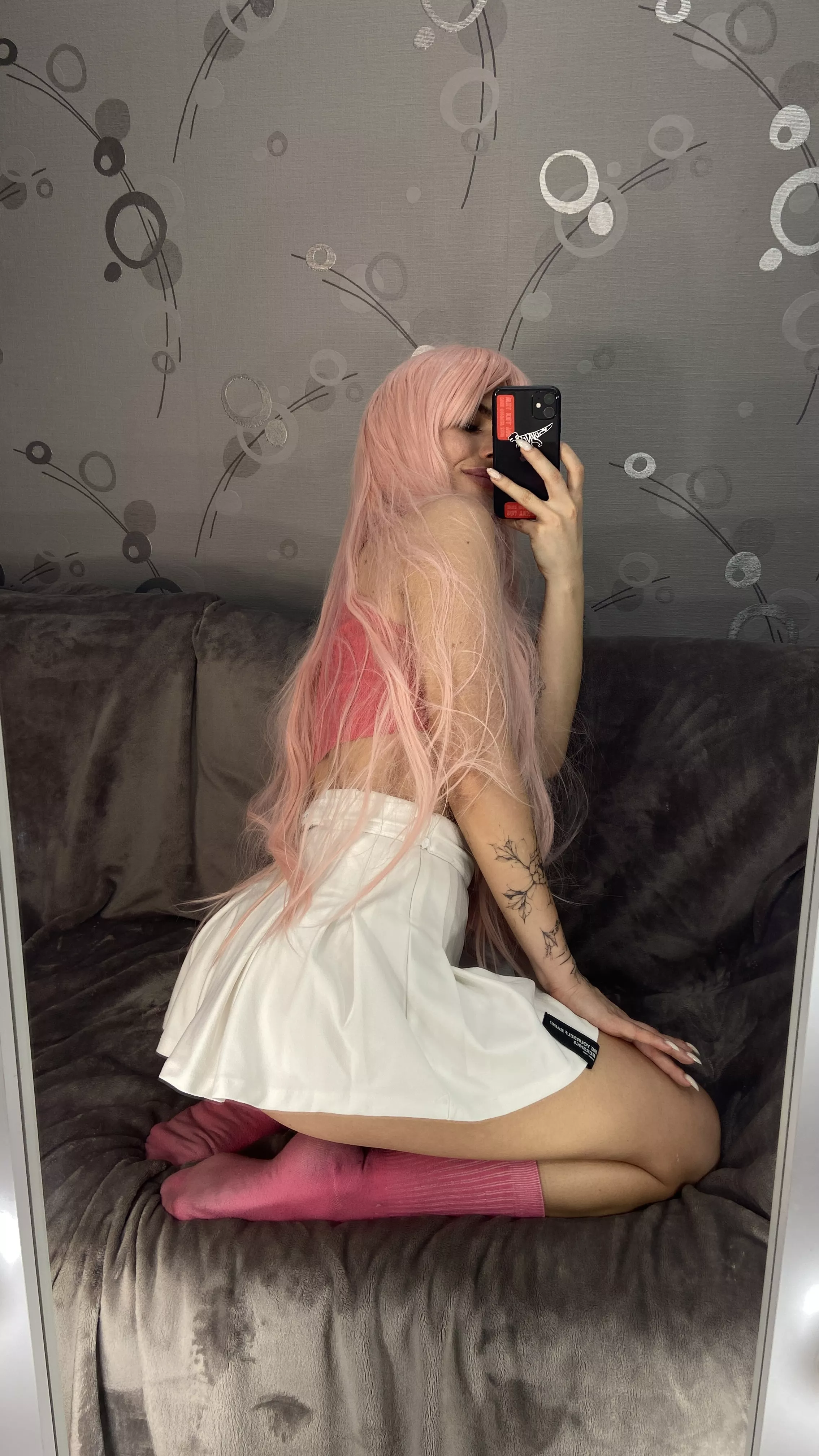 Is anyone else regularly late to meet friends because you’re masturbating or is it just me?😈