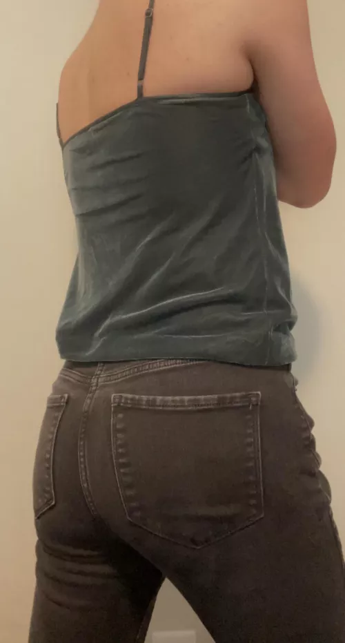 Is it date night yet?🥰