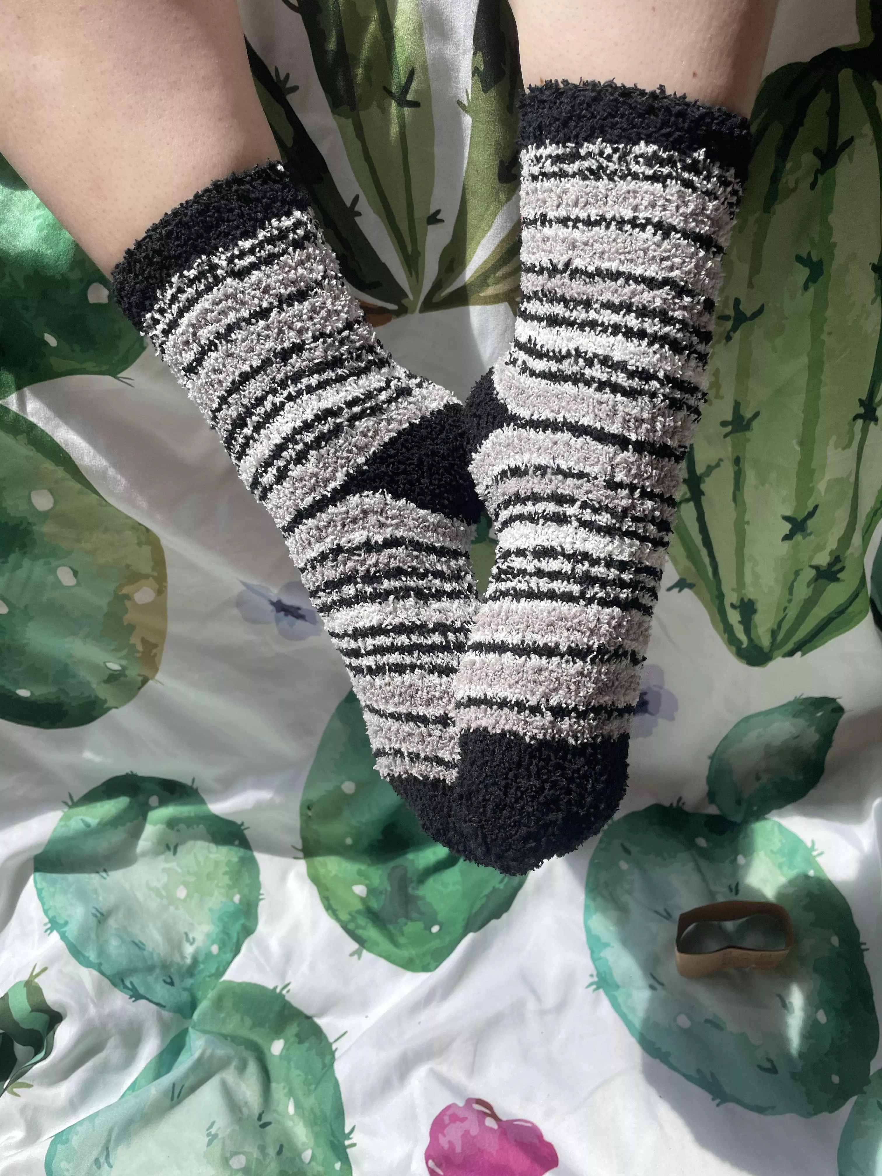 Is the hole too tight to see or can you find it?