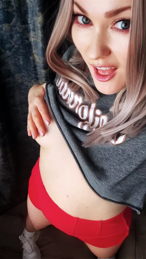 It turns me on when you lick my nipple