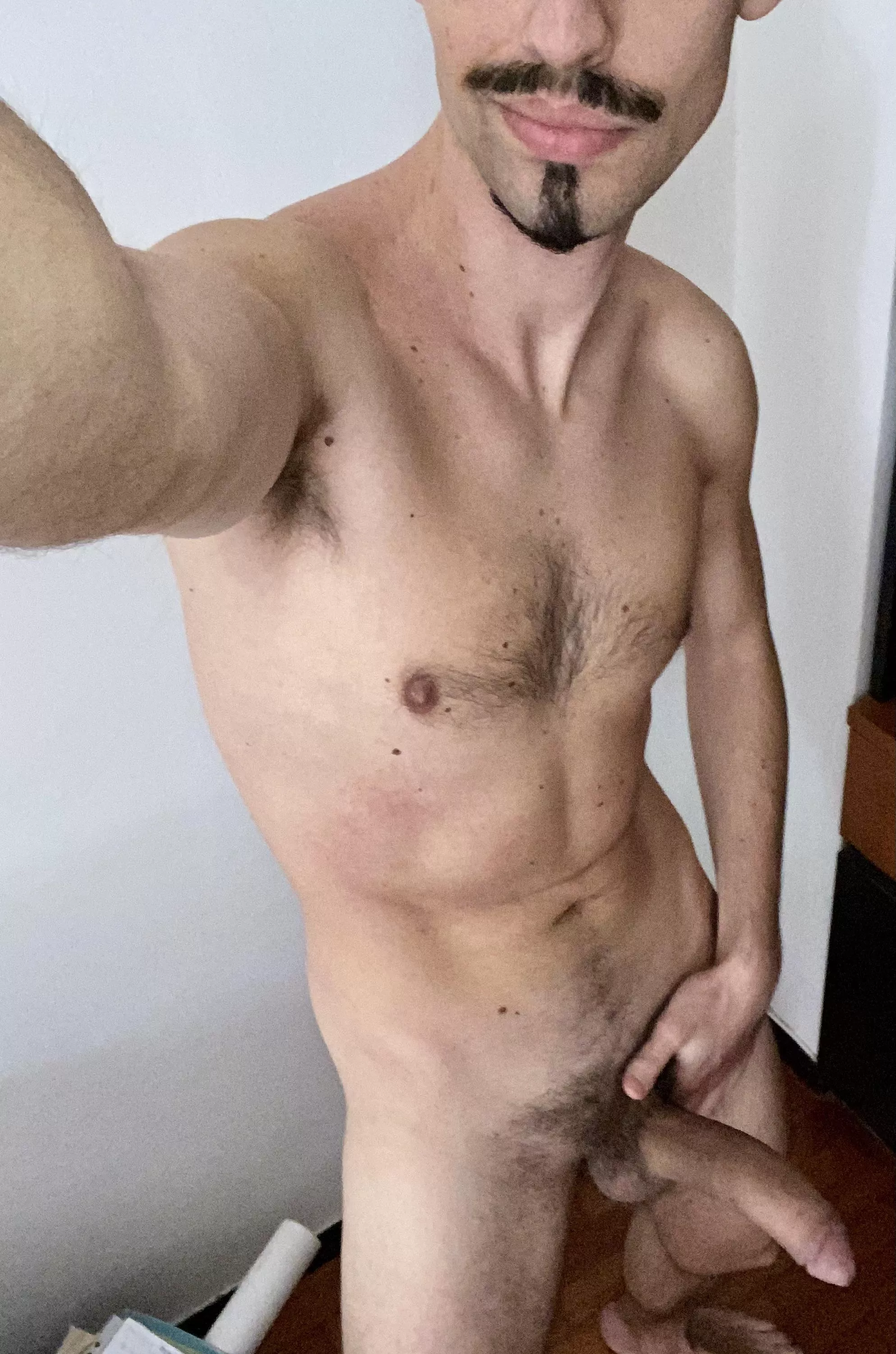 Italian BWC ready for some fun 😏