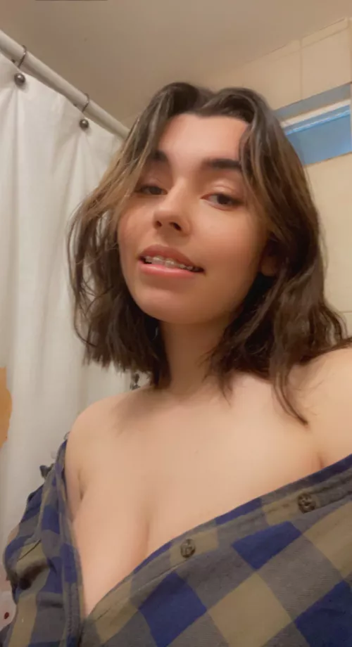 Italian x Black ~ Making some strawberry cheesecake bars today <3