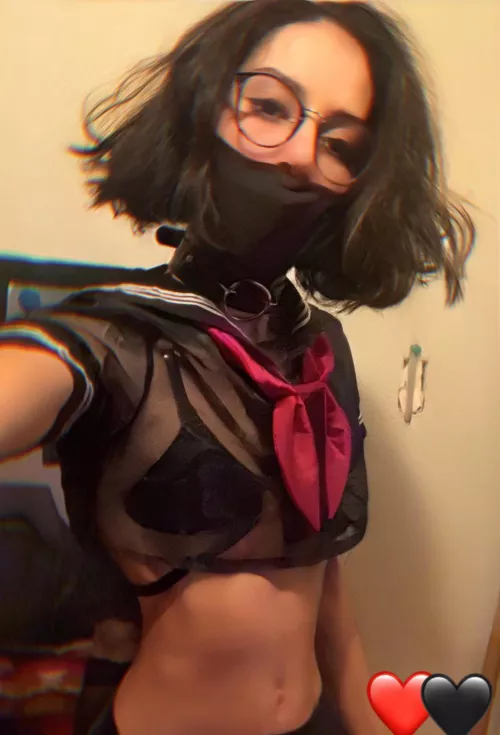 It’s 3am Should I meet up with this shady guy who obviously wants to fuck me lol