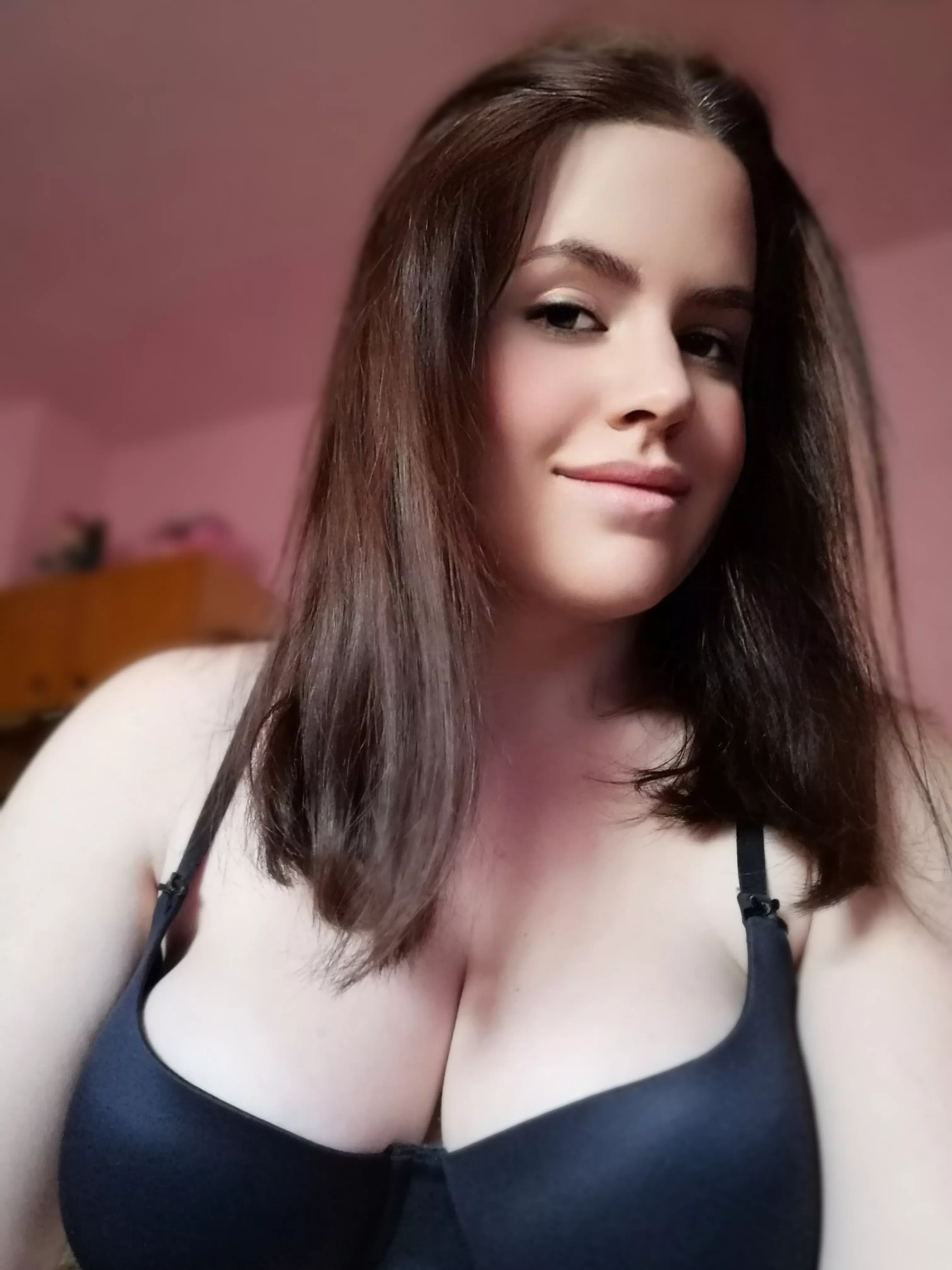 It's a blue bra day 😘