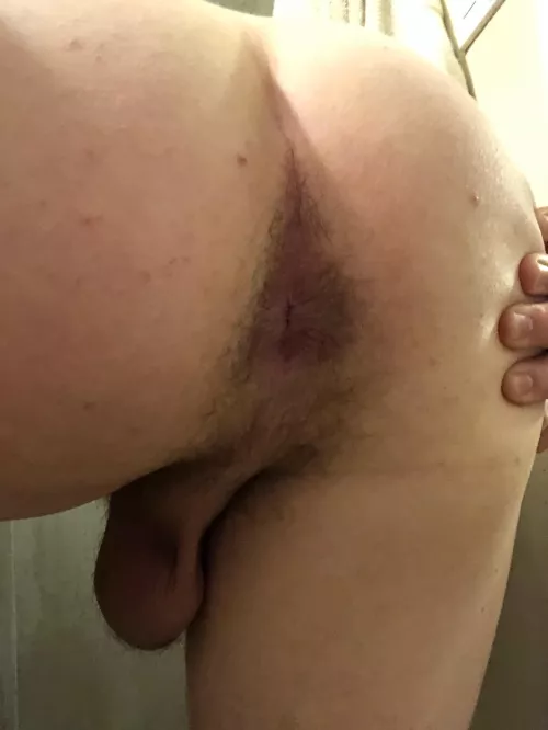 It’s a little sweaty right now, hope you don’t mind 😅