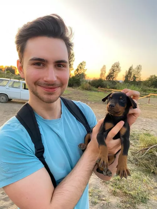 It’s an old pic, but the puppy was too cute not to post! Hope everyone’s having a great weekend!