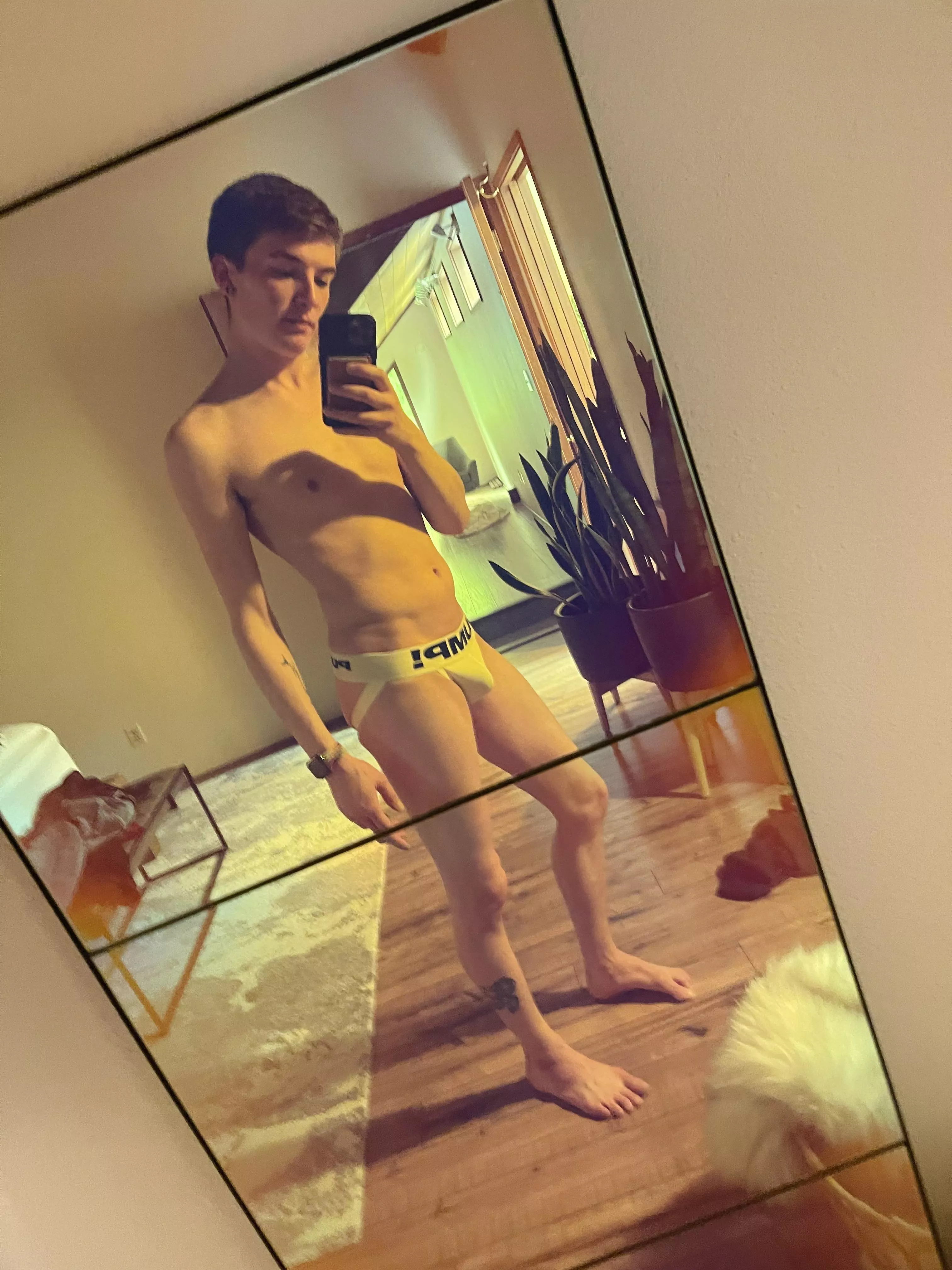 It’s been a minute, I need dick so bad 🍆🤤😈