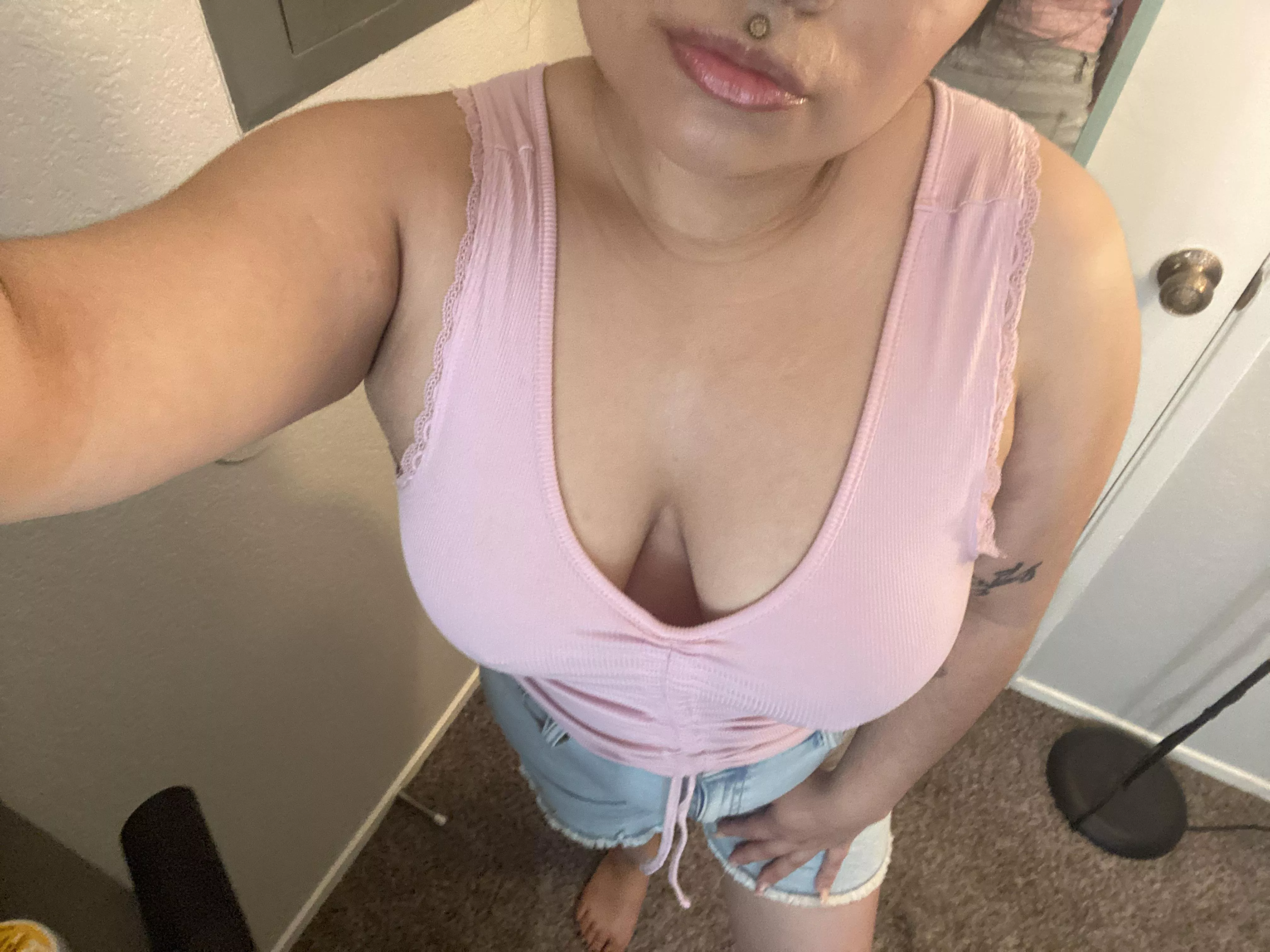 it’s finally Friday 💕