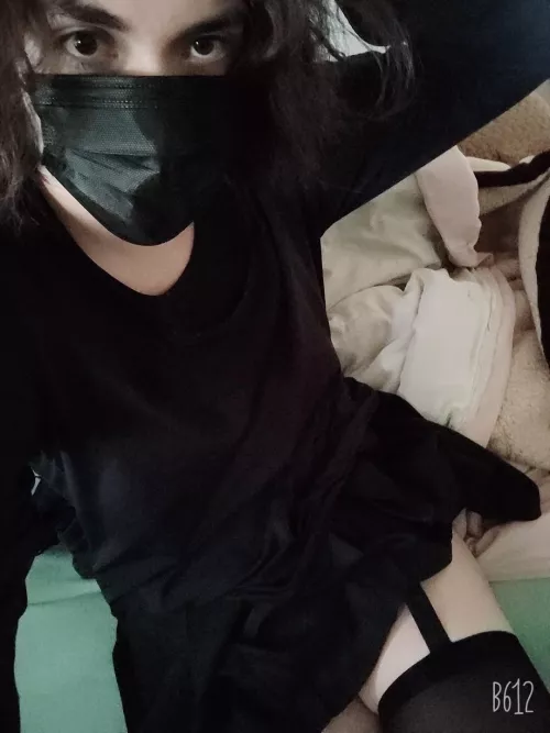 it's Friday 🙊🙊🥳🥳