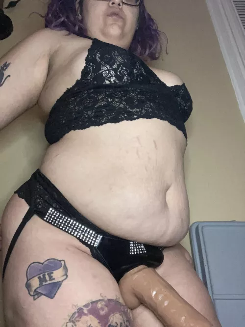 Itβs nice and thick like me π