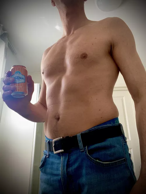 It's party time who's cuming. (M)