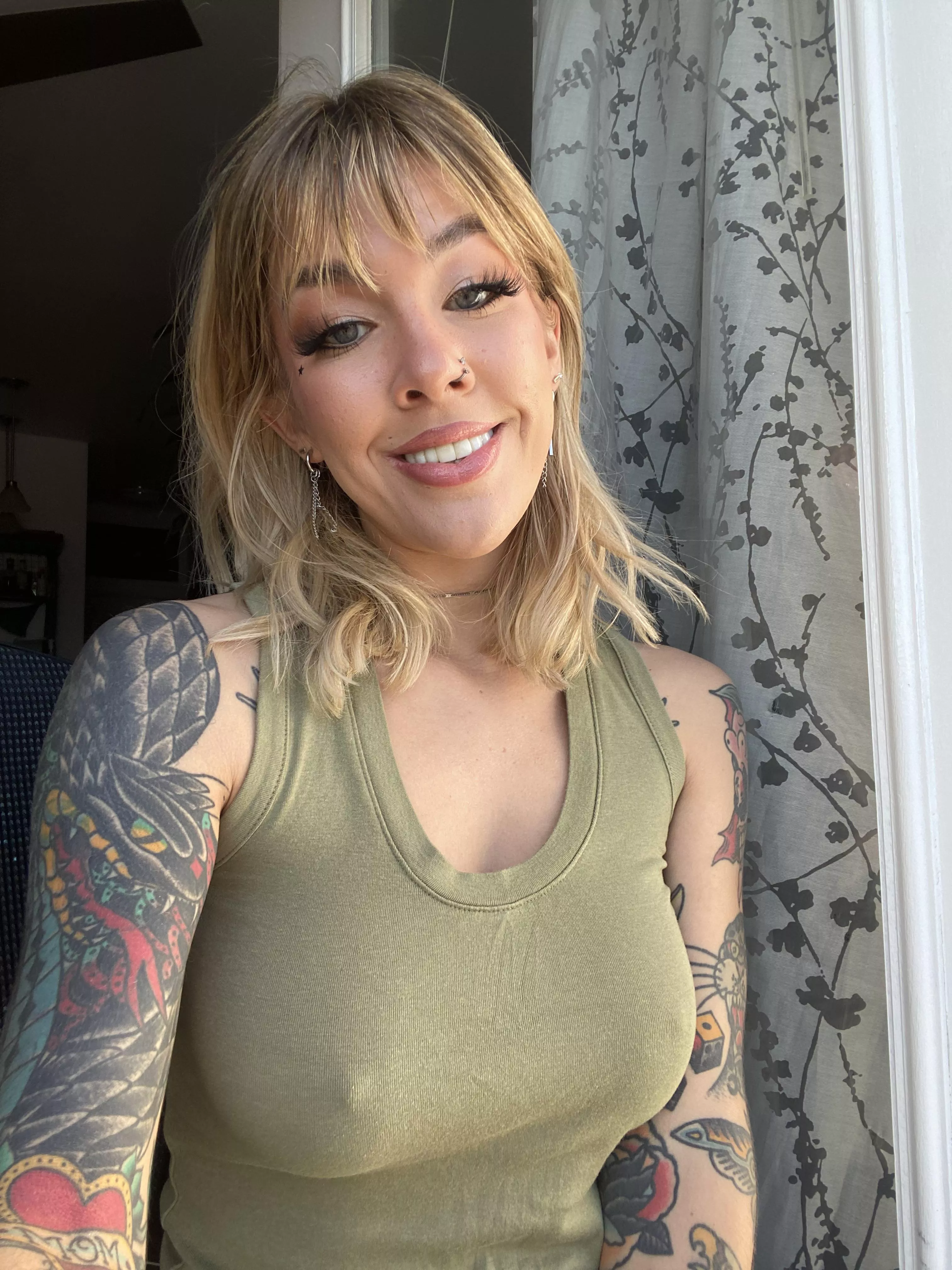 It’s such a gorgeous spring day☀️(30f)