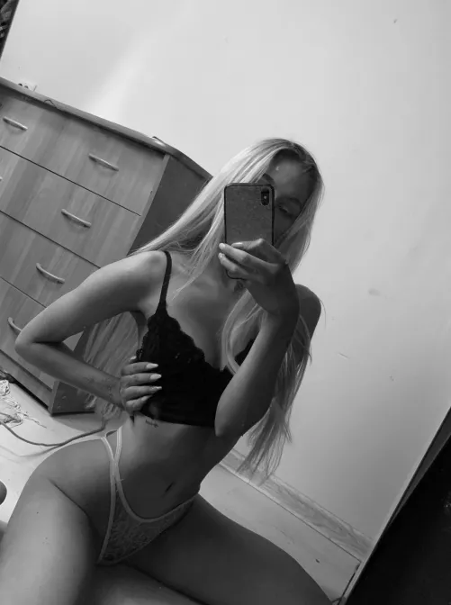 I’ve been a bad girl and deserve a spanking. 😜😈