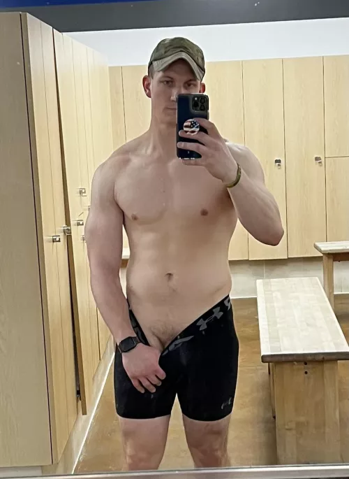 I’ve been loving how my physique is turning out [M]29
